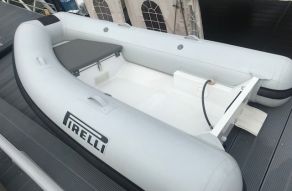 PIRELLI Speedboats S Line S28 Base Version (scooter)