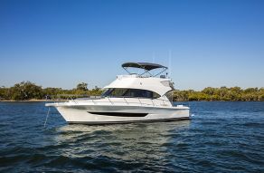 Riviera 39 Open Flybridge