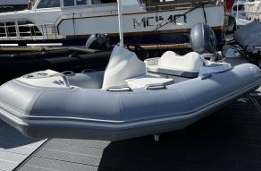 Zodiac Yachtline 360 Deluxe