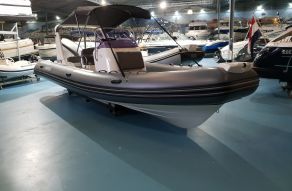 Brig eagle 650 met Evinrude E-tec 300 pk motor