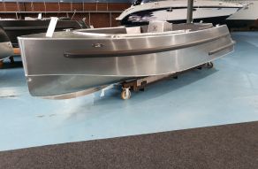 Van Vossen Tender 600 met Honda 40 pk