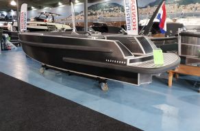 Van Vossen VanVossen Tender 700 sport met Honda 100 pk