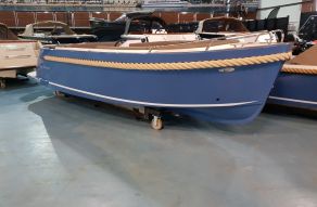 Maxima 620 Retro met Suzuki 30 pk in unieke kleurstelling!