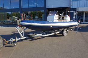 Roughneck 550 rib met Suzuki 90 pk en trailer