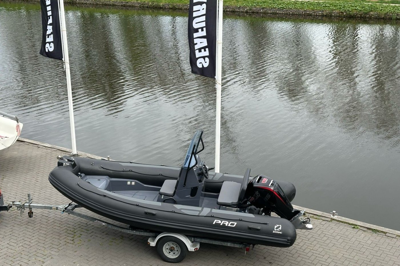 Zodiac Pro 5.5, RIB en opblaasboot for sale by Seafury