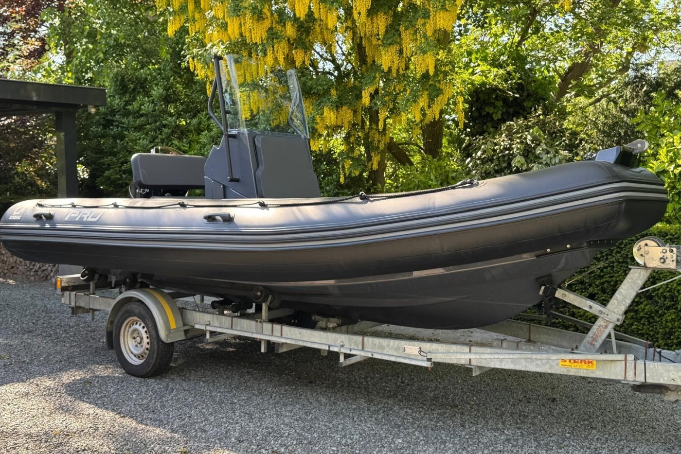 Zodiac Pro 5.5, RIB en opblaasboot for sale by Seafury