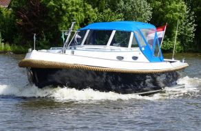 Van Vossen 850 Cabin