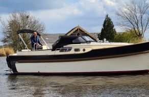 Verkocht - Newport Bass