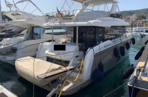 Absolute Navetta 52