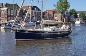 Wanderer 37