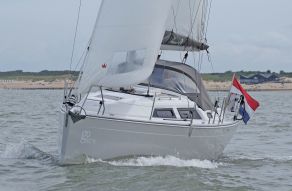 Hanse 325
