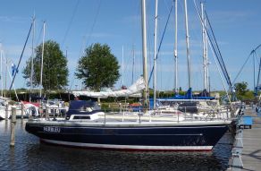 Dufour 35