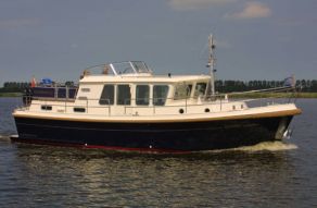 Aquanaut Drifter 1150 Trawler