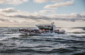 Axopar 37 XC Cross Cabin