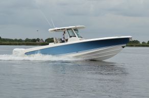 Boston Whaler 330 Outrage