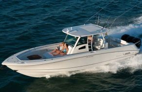 Boston Whaler 380 Outrage