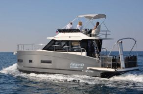 Cobra Futura 40 Grand Horizon
