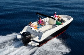 Bayliner Element E7