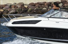 Bayliner VR5 Cuddy Outboard