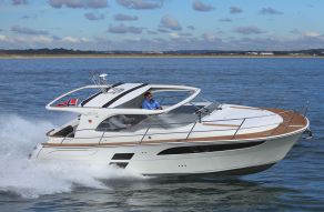 Marex 310 Sun Cruiser