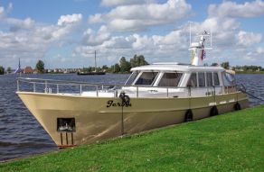 Patrouille Exclusive Line 42
