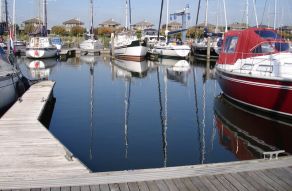 Eigen Ligplaats Nummer; 110 (KK) Marina Schokkerstrand