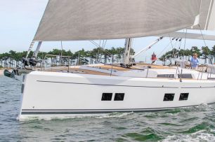Hanse 548