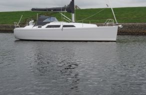 Hanse 325