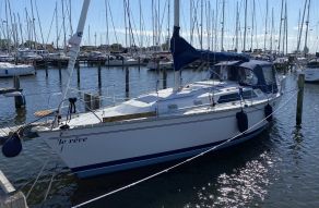 Hunter 33.5 Legend
