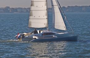 Trailerbare Trimaran SCARAB 650 Sport