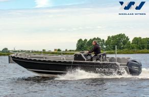 Dock 750 Steel