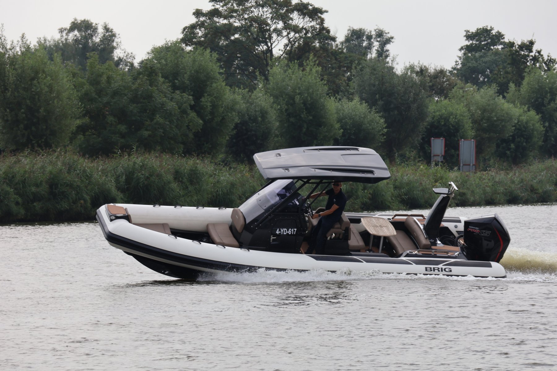 Brig Eagle 8, RIB en opblaasboot for sale by Witsen Marine