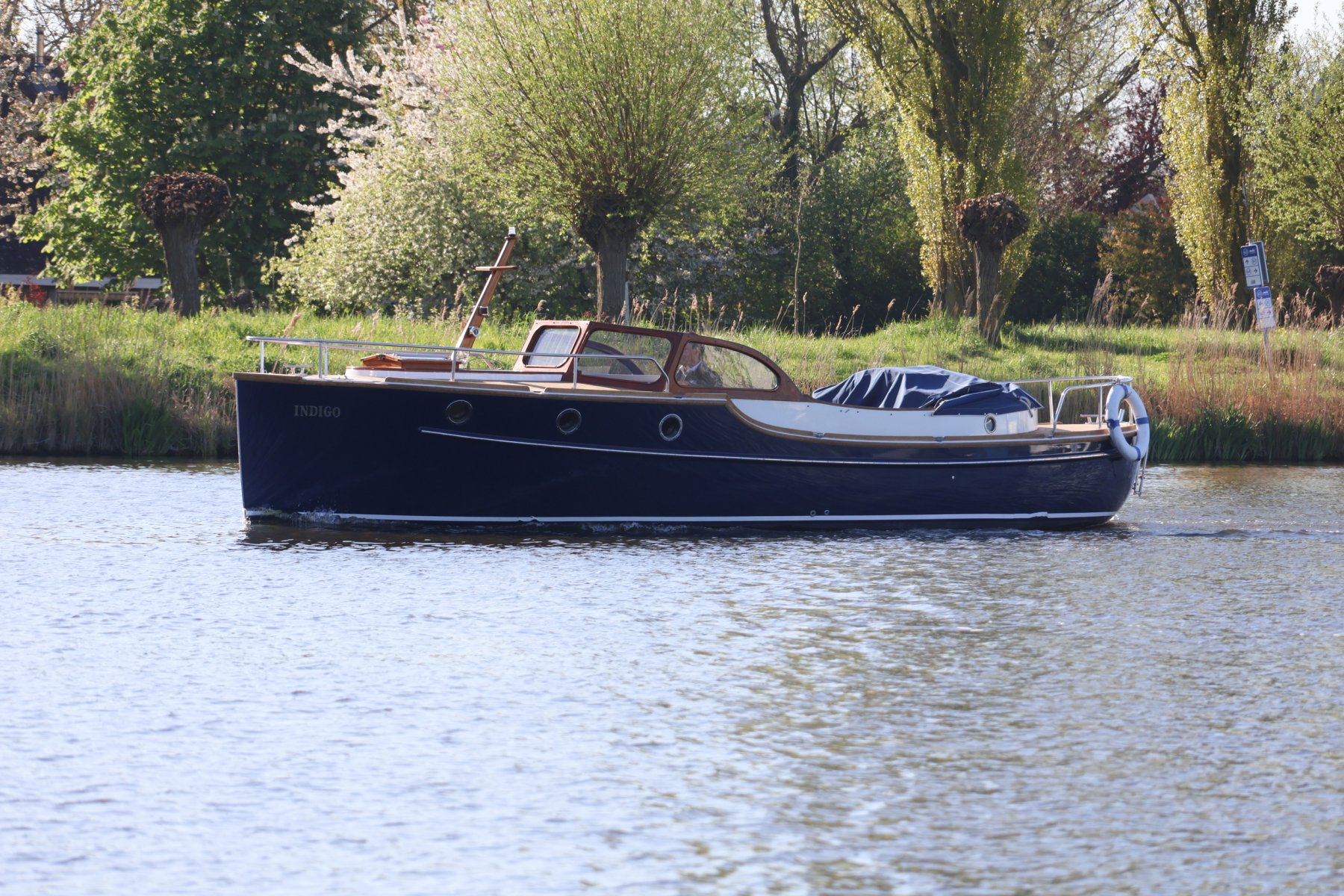 Rapsody 86 DC, Motorjacht for sale by Witsen Marine