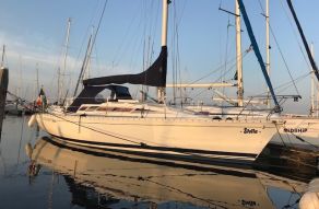 Beneteau First 305