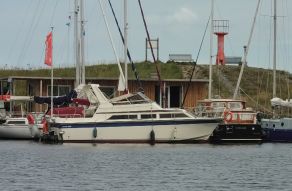 Fairline Phantom 32