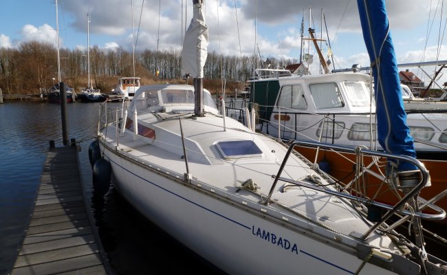 Jeanneau Symphonie, Zeiljacht for sale by At Sea Yachting