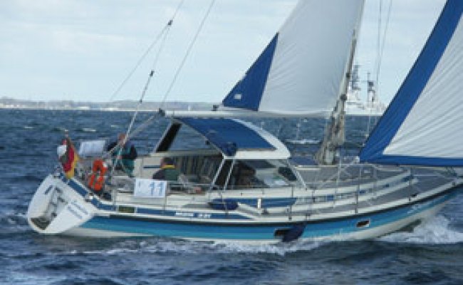 Moen 331, Motorsailor for sale by At Sea Yachting