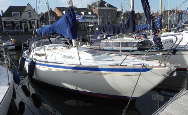 Nicholson 31, Zeiljacht for sale by At Sea Yachting