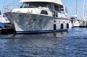 Trojan 54 Deckhouse Salon
