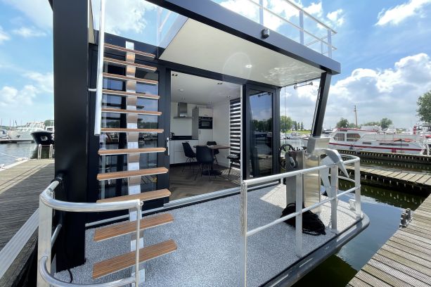 Houseboat 11.00 Zandvliet & Verlouw