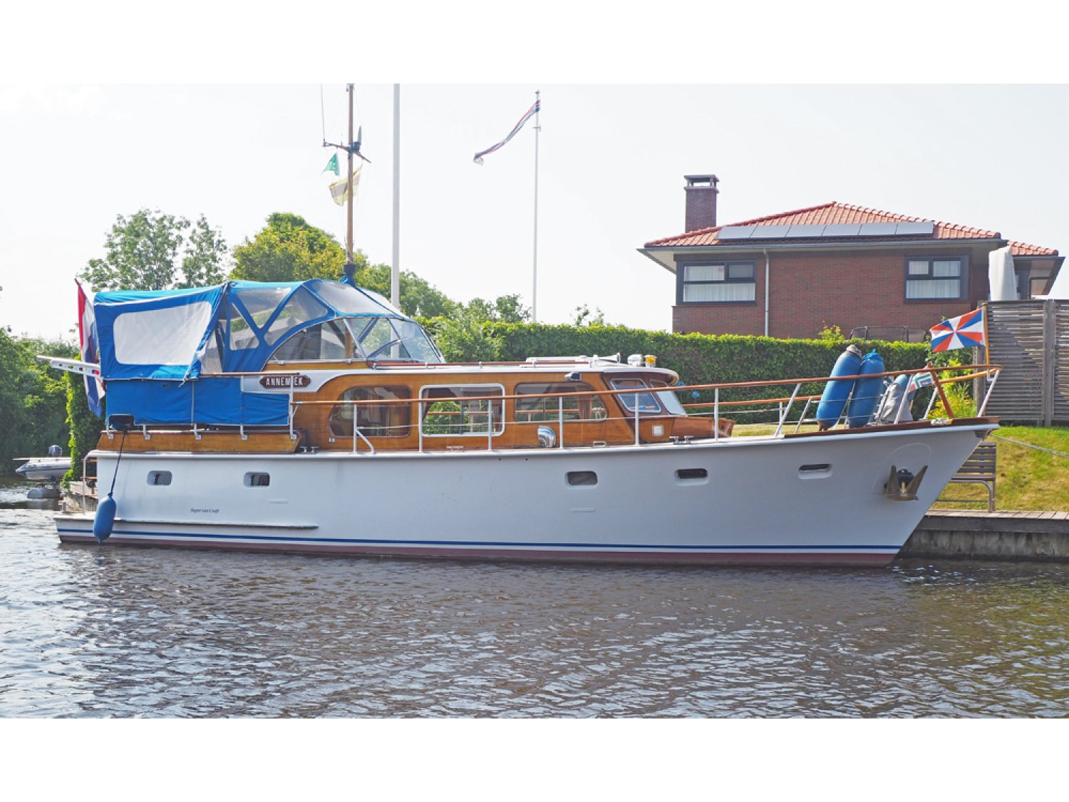 stahl motoryacht zu verkaufen