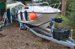 QUICSILVER 5.55 Cabin