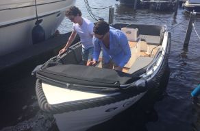 Primeur 570 Tender