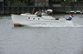 Diva 890