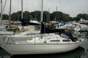 ELVSTROM 32 Cruiser