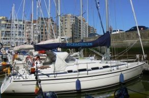Dehler 37 Cruising