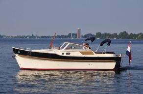 Menken Newport Bass 900
