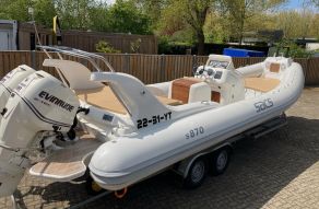 Sacs S870 * 2x Evinrude 200 PK H.O.