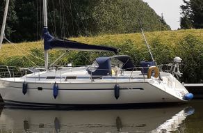 Bavaria 37