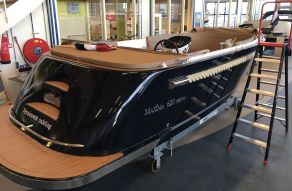 Gereserveerd Máxima 620 MC